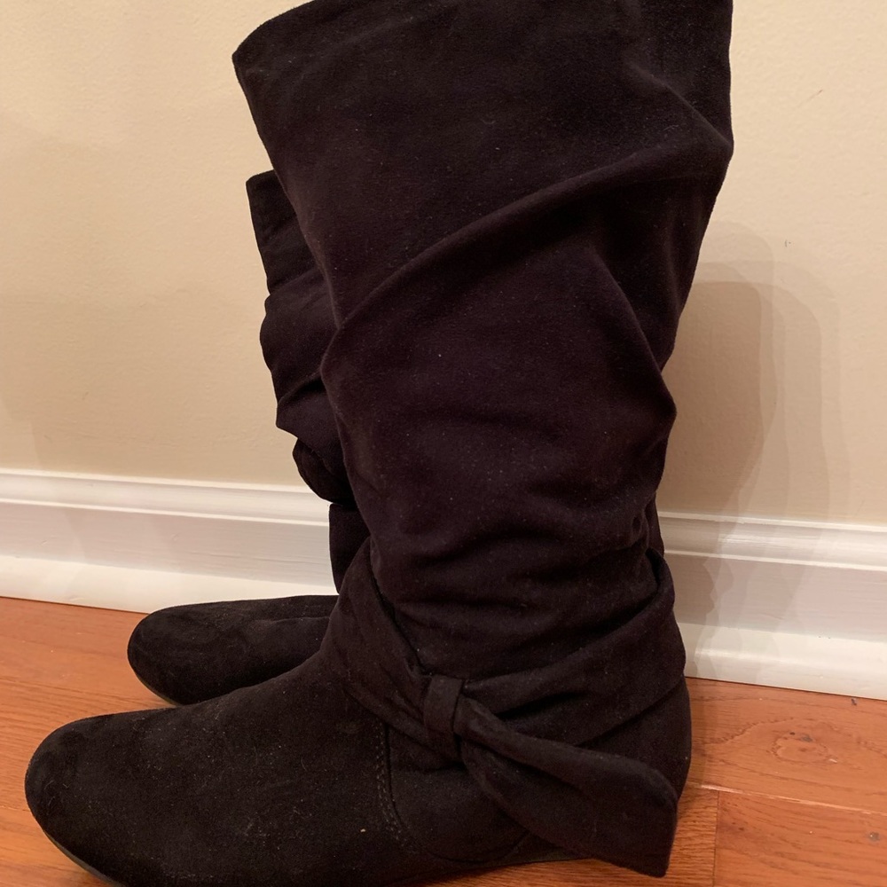 Black Boots